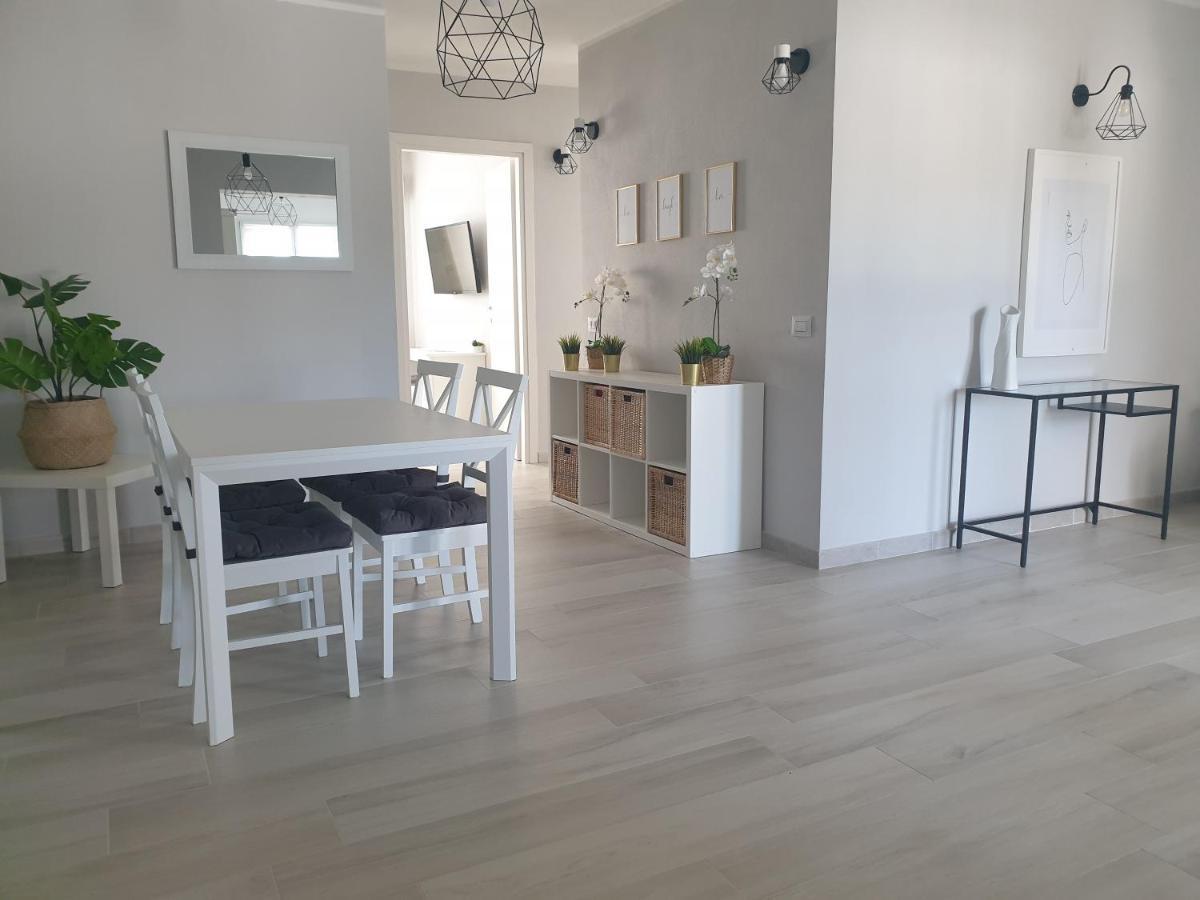 Mare E Vacanze Villa Villa San Pietro Bagian luar foto